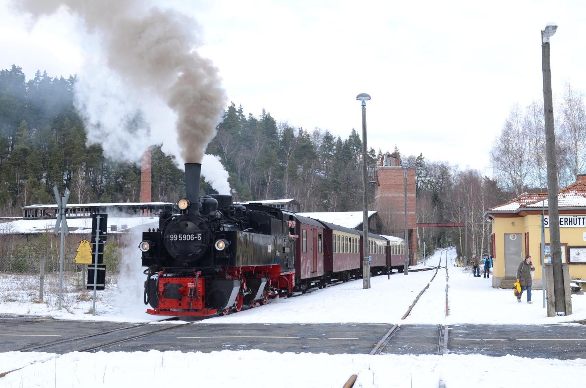 Bungalow Am Osterteich Gernrode  エクステリア 写真